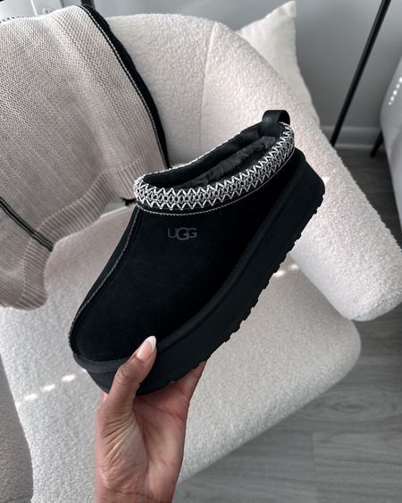 Cozy UGG slippers for fall! Tazz UGG, UGGS, Black Slippers, Brenna Anastasia LTK #LTKSeasonal #LTKshoecrush Ugh Slippers Black, Ugg Slippers Black, Tazz Ugg, Cozy Ugg, Black Ugg Slippers, Tazz Slipper, Shoe Goals, Tazz Slippers, Uggs Black