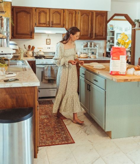 Transforming an outdated kitchen into a cottagecore kitchen of my dreams. Intentionally designing the space focusing on functionality and meaningful decor.

#cottagekitchen #cottagecorekitchen #cottagestylekitchen #kitchenrenovation #cottagecorestyle #cozycottagekitchen #cottagecorekitchentransformation #kitchenrenovationonabudget Cozy Functional Kitchen, Cottage Core Modern Kitchen, Cottage Core Kitchen Cabinets, Cottage Kitchen Aesthetic, Cottagecore Aesthetic Kitchen, Simple Country Kitchen, Mcm Cottagecore, Grandmacore Kitchen, Cottagecore Kitchens