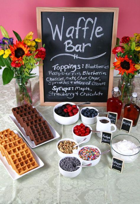 Brunch Graduation Party Ideas, Waffle Bar Ideas Brunch Party, Cake Mix Waffles, Parfait Bar, Waffle Bar, Cheer Party, Waffle Cake, Ideas Decoracion, Breakfast Party