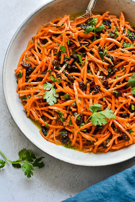 Moroccan Carrot Salad - UncomplicatedChef Moroccan Carrot Salad Recipes, Turkish Carrot Salad, Shredded Carrot Salad, Salad Carrot, Carrots And Dates, Indian Salad, Moroccan Carrot, Moroccan Carrot Salad, Carrot Raisin Salad