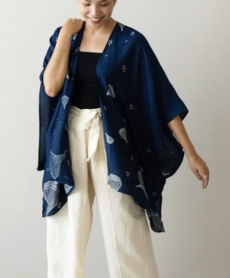 Kimono Outer Outfit, Outer Batik Casual, Outer Outfits, Cardigan Batik, Outer Outfit, Batik Outer, Kimono Outer, Outfit Outer, Outer Batik