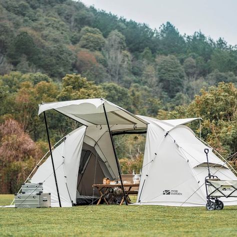 Double bedroom design with spacious vestibule: Accommodates 4 people, includes 2 vestibule support poles for expanded space, suitable for multiple people and activities, perfect for family camping. 150D Oxford fabric: Abrasion and tear-resistant. Silver-coated interior for sunshade and sun protection. PU3000MM waterproof rating, ensuring the tent stays dry and comfortable in harsh weather conditions. High-strength aviation aluminum poles: Lightweight and resilient. Cross-pole design for easy setup, stable structure, and resistance to wind and rain. Double-layer door design: Fabric door for wind and rain protection, keeping the tent interior dry; mesh door for breathability and mosquito prevention, ensuring air circulation and increased comfort. Side 3D ventilation, adaptable to changing we Double Bedroom Design, Bbq Kit, Garden Camping, Tunnel Tent, Air Tent, Waterproof Tent, Outdoor Appliances, Hiking Tent, Family Tent