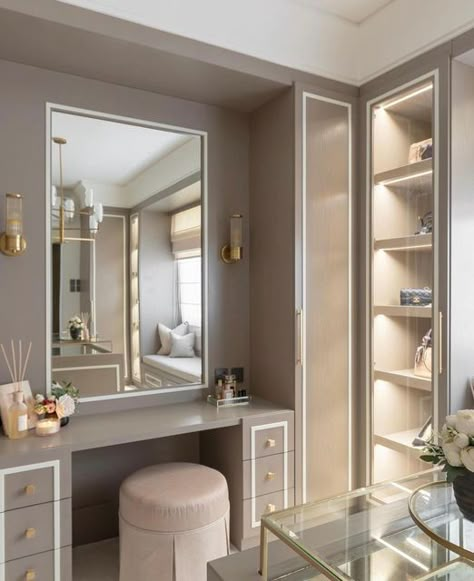 Dressing Table Ideas With Mirror, L Wardrobe, Modern Closet Designs, Holiday Kitchen Decor, Dressing Room Decor, Dressing Room Closet, Dream Closet Design, Dressing Table Design, Modern Closet