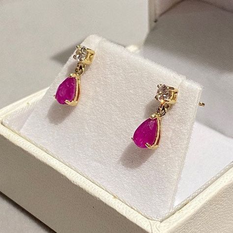 Excited to share this item from my #etsy shop: 9ct Vintage Ruby Classic Drops, Genuine Teardop Pink Red Earrings, Tiny Dangle, Vintage Victorian Design. Ruby Jewelry, Ruby Anniversary Ruby Anniversary, Ruby Set, Jewelry Ruby, Gold Jewelry Simple Necklace, Set Earrings, Gold Jewelry Simple, Victorian Design, Diamond Free, India Jewelry