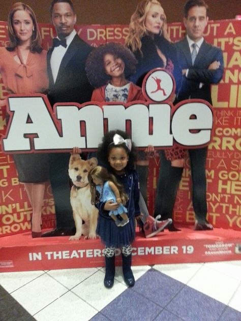 My Stinker at The Annie Movie. Annie 2014, Annie Movie, 2014 Aesthetic, Brain Parts, Movies 2014, Brain, Family Guy, Hairstyles, Movie Posters