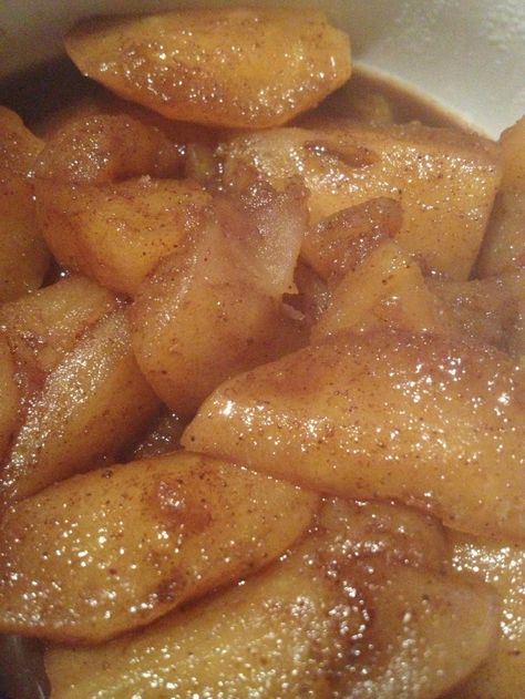 Best Stewed Apples, Cooked Sliced Apples, Stew Apples Recipes, Easy Stewed Apples, Apple Stew Recipes, Stewed Apples Healthy, Stewed Apples Recipes, Stew Apples, How To Stew Apples