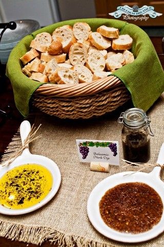 Bread with dipping sauces #bread #dippingsauce Wine Tasting Snacks Appetizers, Wine And Cheese Birthday Party, Hosting Wine Night, Outdoor Wine Tasting Party, Wine Station Ideas For Party, Wine Tasting Dinner Party, Winery Food Ideas, Winery Food Ideas Appetizers, Bread Platter Ideas