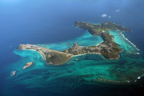 Canouan, St. Vincent and the Grenadines St Vincent And The Grenadines, Caribbean Honeymoon, Bequia, Island Homes, Saint Vincent And The Grenadines, Plane Ride, Beyond The Horizon, Saint Vincent, St Vincent