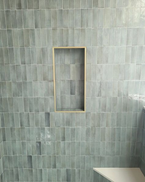 Shower With Metal Trim, Brass Tile Trim Bathroom, Gold Tile Edge Trim, Shower Niche With Schluter Trim, Gold Schluter Tile Edge, Schluter Tile Edge Showers, Herringbone Niche, Kylie Bathroom, Schluter Niche