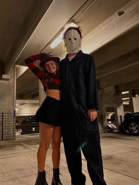 Halloween Idea For Couples, Cute Couple Costumes 2024, Fun Characters To Dress Up As, Couple Hollowed Costumes Black, Holween Ideas Costumes For Couples, Costumes For Halloween Couples, Nightmare On Elm Street Couple Costume, Duo Halloween Costumes Couple Scary, Scary Halloween Costume Couples