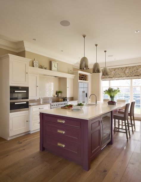 This purple kitchen island creates a great colourful feature and provides a zone in the space without compromising on walls #harveyjones #purple #kitchenisland Purple Island Kitchen, Aubergine Kitchen, Plum Kitchen Cabinets, Purple Kitchen Cabinets, Purple Kitchen Decor, Purple Cabinets, Purple Kitchen, Neutral Kitchen, London Kitchen