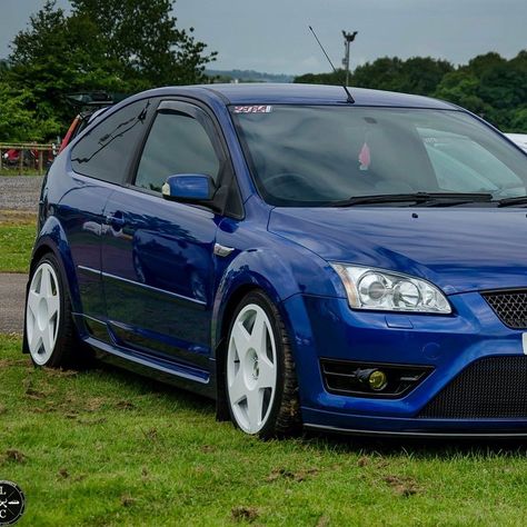 Ford Focus St with 18" Bola B10 Xr5 Turbo, Ford Focus St Mk2, Ford Focus 2006, Ford St, Ford Focus Hatchback, Ford Focus 2008, Ford Focus Rs, Focus Rs, Ford Focus St