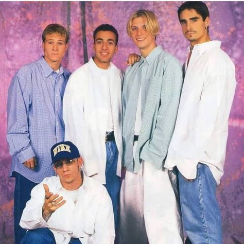 Y2k Boys Fashion, Musician Clothes, 2000s Boys Fashion, Y2k Boys, 2000s Boys, 90s Boy Bands, 2000s Men, Backstreet Boy, 2000s Girl