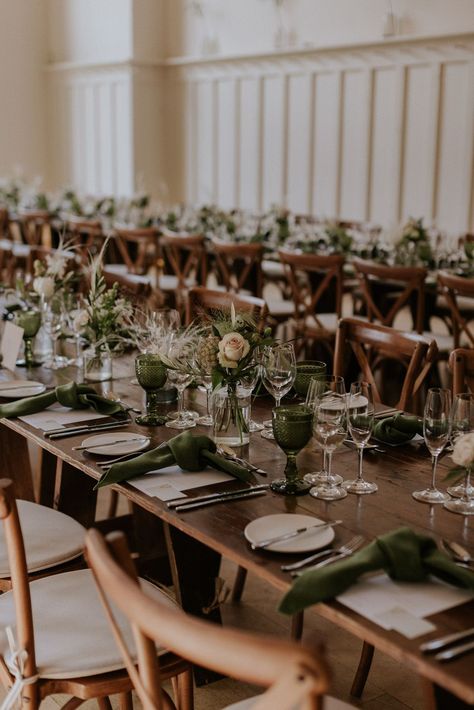 Green Plants Table Decor, Olive Wedding Table Decor, Wedding Table With Napkins Only, Rustic Trestle Table, Green Napkin Wedding Place Setting, Olive Napkin Wedding, Narrow Wedding Table Decorations, Green Linen Napkins Wedding, Trestle Table Decor