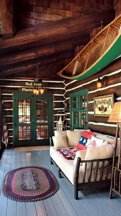 Lake Cottage Fireplace, Vintage Cabin Decorating Ideas, Adirondack Home Decor, Adirondack Camp Decor, Cabin Wood Floors, Rustic Fishing Cabin, Adirondack Style Interiors, Canoe Decor Ideas, Log Cabin Wall Decor