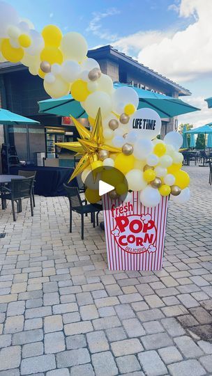 Carnival Balloon Arch, Popcorn Balloon Arch, Popcorn Balloon, Diy Popcorn, Make It Monday, Garland Arch, Carnival Party, Balloon Arch, Balloon Garland