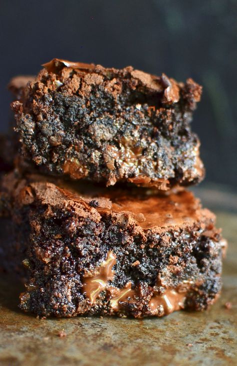 The Best Brownies Ever Baking Aesthetic Brownies, Ghiradelli Brownies, Planet Chocolate, Easy Brownies Recipe, Special Brownies, Nut Brownies, The Best Brownies Ever, Best Brownies Ever, Brownie Fudge