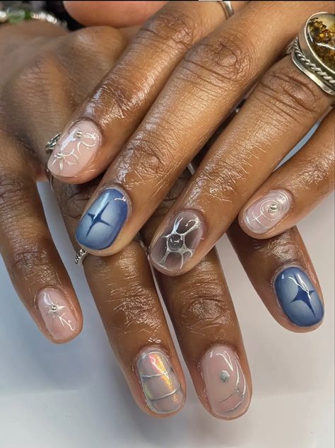 Short Mens Nails, Nails Inspiration For Men, Star Nails For Men, Gel Designs On Natural Nails Short, Short Nail Funky Designs, Daniel Caesar Inspired Nails, Cool Mens Nails, Indie Short Nails, Men Gel Manicure