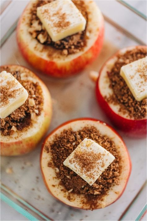 Things To Do With Honeycrisp Apples, Baked Honeycrisp Apples, Honeycrisp Apple Crisp, Recipes Using Honeycrisp Apples, What To Make With Honey Crisp Apples, Recipes Using Honey Crisp Apples, Hot Honey Dessert, Honey Baked Apples, Baked Apples With Honey