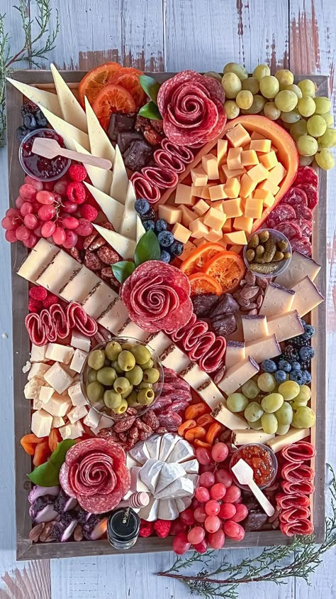 Cheese Triangles Charcuterie, Cheese Meat Platter, Original Charcuterie Board, Charcuterie Board Brie Cheese, Charcuterie Board For Work, Veggie And Cheese Charcuterie Board, Folding Deli Meat For Charcuterie, Charcuterie Board Decorations, Charcuterie Garnish