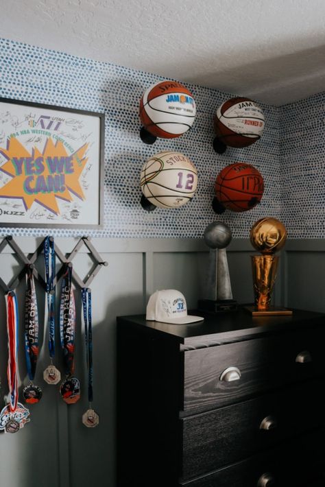 13 Unique Decor Ideas for Kids Bedrooms - Nesting With Grace Boys Basketball Bedroom, Sports Room Boys, Boy Sports Bedroom, Basketball Bedroom, Basketball Room, Teenager Bedroom Boy, Teenage Boy Room, Sport Bedroom, Boys Bedroom Makeover