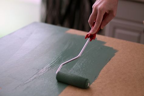 chalkboard tutorial Vintage Green Chalkboard, Chalkboard Art Diy, Chalkboard Wall Bedroom, Orange Peel Texture, Green Chalkboard, Vintage Chalkboard, Chalkboard Decor, Chalkboard Drawings, Diy Chalk Paint