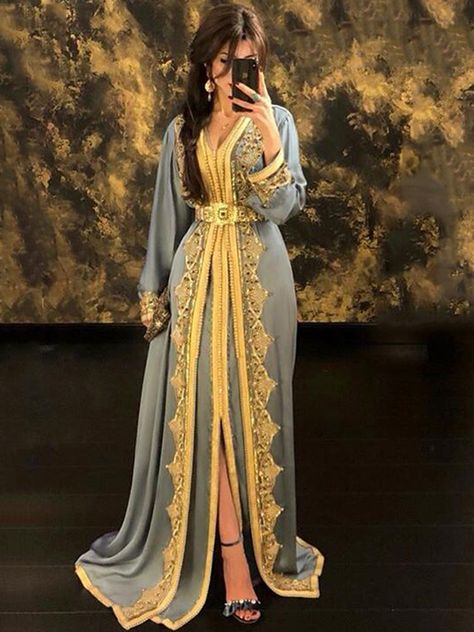 Algerian Wedding Dress, Middle Eastern Dresses, Moroccan Dress Modern, Morrocan Dresses, Algerian Kaftan, Formal Long Sleeve Dress, Moroccan Dress Kaftan, Arab Dresses, Algerian Dress