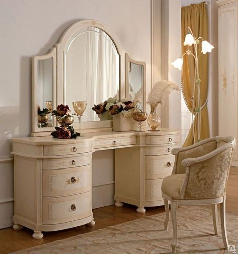 Dressing table seat