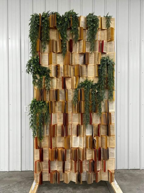 Book Wedding Backdrop, Book Page Backdrop, Book Wall Backdrop, Book Photo Backdrop, Books Backdrop, Book Window Display, Book Wall Decor, Book Arch, Book Page Wall