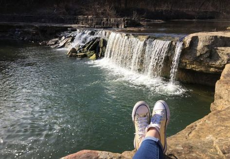 13 Of The Most Beautiful Places In Kansas Ready For You To Explore Elk City State Park Kansas, Kansas Attractions, Kansas Photos, Road Trip Places, Relaxing Travel, Great Wolf Lodge, Waterfall Hikes, Camping Ideas, Secret Places