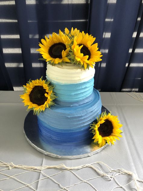 Blue And Yellow Cake, Rođendanske Torte, Wedding Cake Layers, Teal Cake, Sunflower Wedding Cake, Sunflower Cake, Grad Cake, Blue Frosting, 21st Cake