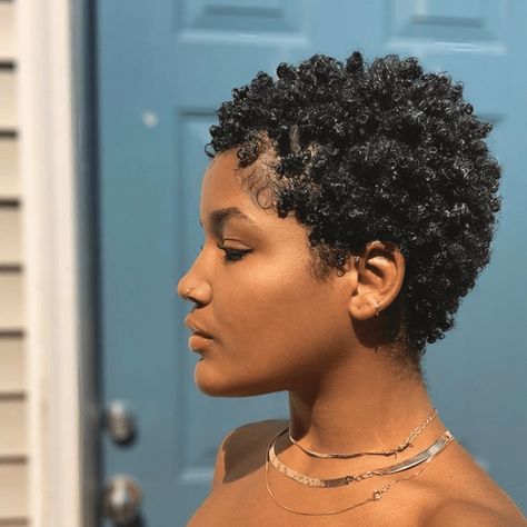 This Curl Sponge Twists Short, Natural Hair in Minutes Sassy Short Hairstyles For Women, 4c Haircut, Big Chop Natural Hair, Hair Sponge, Natural Hair Twa, Short Natural Haircuts, Cabello Afro Natural, Twa Hairstyles, Tapered Natural Hair