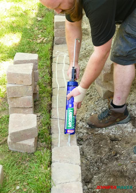 How To Build A Brick Retaining Wall, Diy Landscaping Edging, Paver Retaining Wall Raised Beds, Building A Retaining Wall Flower Bed, Retaining Wall How To, Retaining Walls Driveway, Pavers Retaining Wall, Retaining Wall Along Driveway, Diy Flowerbed Edging