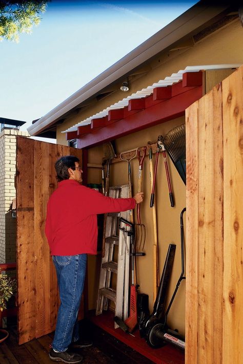 Under Eaves Storage, Eaves Storage, Space Garden, Shed Ideas, Shed Organization, Outside Storage, Backyard Storage, Garden Tool Shed, Diy Shed Plans