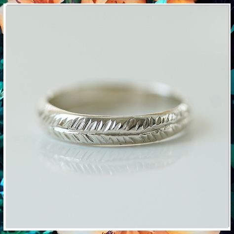 Looking for unique handmade ring bands to elevate your style? Check out these 9 stunning ideas that will add a touch of elegance to any outfit. From delicate designs to bold statement pieces, these rings are perfect for those who appreciate craftsmanship. Discover the perfect handmade ring band for a stylish and fashionable look. Silver Ring Making Ideas, Silver Clay Ring Ideas, Silver Ring Handmade, Diy Silver Rings, Silver Ring Ideas, Fern Ring, Earthy Rings, Guy Jewelry, Handmade Silver Rings