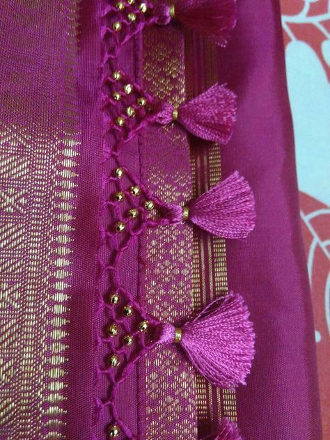 Tussles For Saree, Saree Tassels For Pattu Sarees, Sarees Pallu Kuchulu, Sari Pallu Design, Kuchhu Design For Saree, Saree Border Kuchu, Sari Gonde Design, Saree Kunjam Designs, Tessals Design Saree