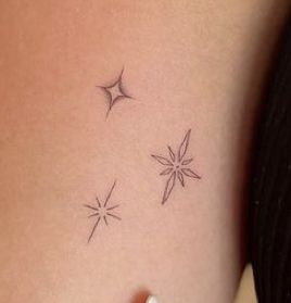 North Star Cluster Tattoo, Polar Star Tattoo, Maria Tattoo, Star Tattoo On Wrist, North Star Tattoos, Oregon Tattoo, Matching Friend Tattoos, Star Tattoo Designs, Constellation Tattoos