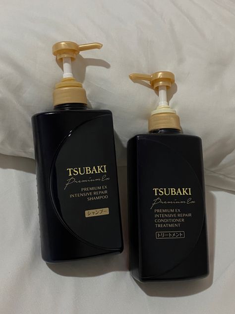 Tsubaki Shampoo, Tom Ford Vanilla, Expensive Hair, Kpop Store, Essential Oils Bath, Beauty Routine Tips, Hair Color Auburn, Skincare And Haircare, Natural Hair Beauty