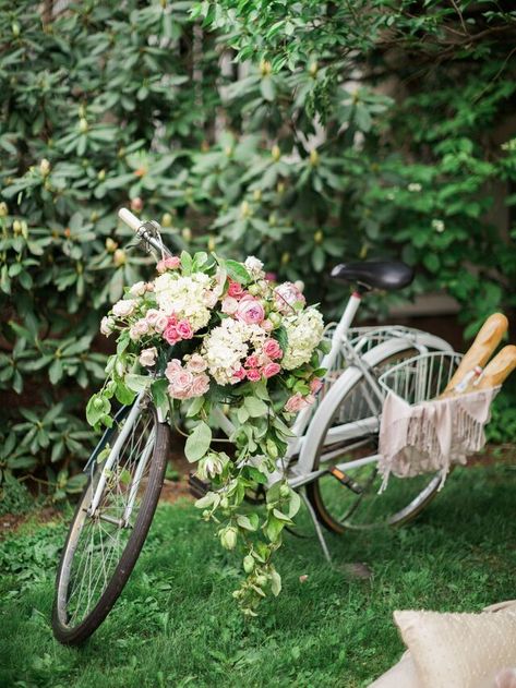 28 Garden Party Bridal Shower Ideas for a Floral Fête Indoor Garden Bridal Shower Ideas, Bridal Garden Shower Ideas, Flower Theme Bridal Shower Ideas, Garden Tea Party Decorations, Garden Themed Bridal Shower Ideas, Garden Party Bridal Shower Ideas, Garden Bridal Shower Ideas, Garden Bridal Shower Decorations, Garden Bridal Shower Themes