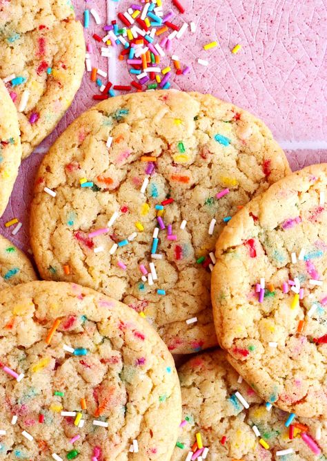 SUPER CHEWY Funfetti Cookies! - Scientifically Sweet Sprinkle Cookie Recipes, Crumble Confetti Cookie, Funfetti Sandwich Cookies, Broma Bakery Funfetti Cookies, Golden Oreo Cookies, Funfetti Cookie Sandwiches, Cookie Recipes Funfetti, Funfetti Sugar Cookies, Sprinkle Sugar Cookies