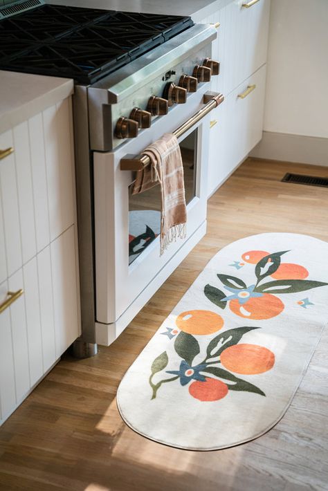 Irregular Rugs, Nyc Studio Apartments, 2023 Decor, Orange Kitchen Decor, Orange Floor, Floral Rugs, Kitchen Rugs And Mats, Orange Kitchen, Kitchen Mats Floor