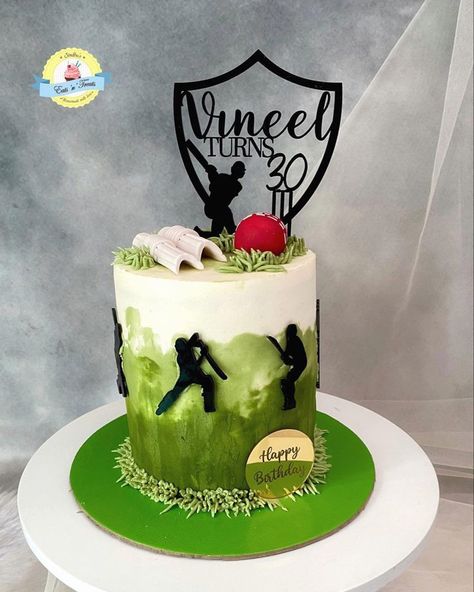 Ipl Theme Cake, Cake Designs Cricket Theme, Virat Kohli Cake Design, Cricket Cakes For Men, Cricket Themed Birthday Cake, Cricket Cake Ideas, Cricket Pitch Cake, Cricket Theme Cake For Men, Cricket Theme Cake Without Fondant