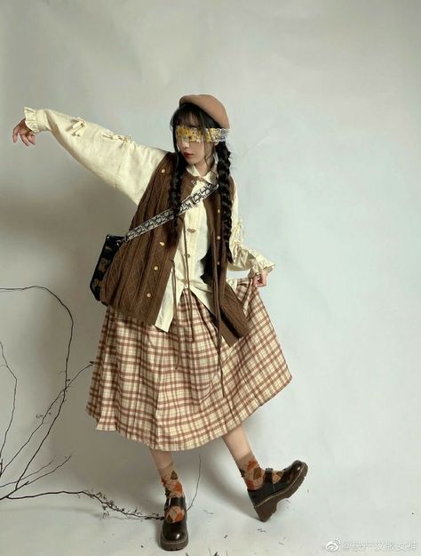 Cardigan As A Shirt, Fashion Magazine Outfits, Artist Core Outfits, Morikei Aesthetic, Whismgothic Outfits, Morikei Outfits, Grandma Core Outfit, Cute Fashion Korean, Traveler Outfit