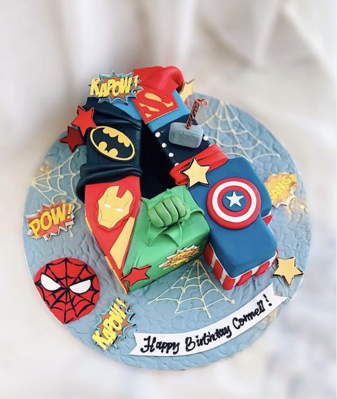 Marvel Number Cake, Flash Superhero Cake, Superhero Smash Cake, Hulk And Spiderman Cake, Marvel Theme Cake, Thor Birthday Cake, Avengers Cake Design, Avengers Themed Cakes, Thor Cake