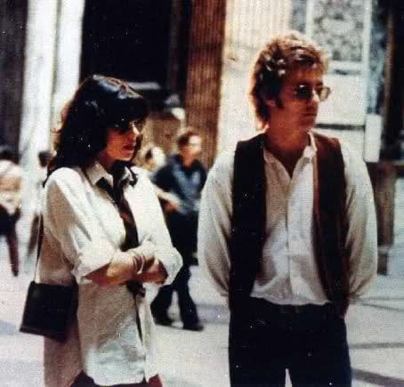 Roger Taylor with his  first wife Dominique Beyrand in Rome, Italy in 1977. Technically she was never his wife, per se. They only married after they broke up in order to protect their children's financial interests under French law(Beyrand is French.) Their wedding was actually a beautiful, classy affair. However, both had moved on to other partners at that time. They stayed close and remain on friendly terms to this day. Dominique Beyrand, Queen Drummer, Roger Taylor Queen, Ben Hardy, Queen Photos, Roger Taylor, Queen Pictures, John Deacon, Queen Band