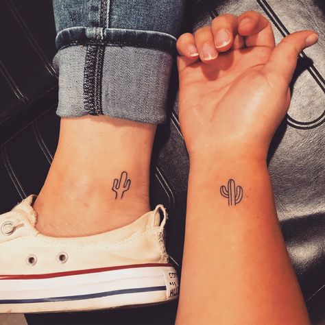 Cactus friendship tattoo symbolizing sticking together! Western Friend Tattoos, Matching Cactus Tattoos, Cactus Tattoo Minimalist, Simple Cactus Tattoo, Cute Cactus Tattoo, Small Cactus Tattoo, Cactus Symbol, Mexico Tattoo Ideas, Anthony Tattoo