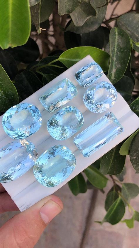 Aquamarine Gemstone Aesthetic, Aquamarine Aesthetic Gem, Aquamarine Stone Aesthetic, Bride Jewelry Set, Aquamarine Gem, Stone Accessories, E Marketing, Teen Jewelry, Luxury Jewelry Brands