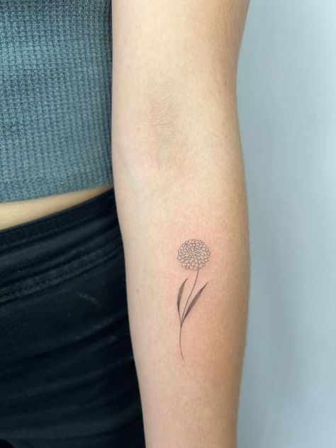 Dainty Dahlia Tattoo, Red Dahlia Tattoo, Dahlia Line Tattoo, Dahlia Tattoo Small Simple, Small Dahlia Tattoo, Dahlia Bouquet Tattoo, Dahlia Fine Line Tattoo, Simple Dahlia Tattoo, Dahlia Tattoo Meaning