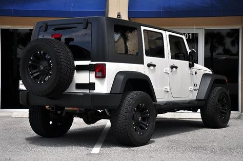 Four Door Jeep, Jeep Wrangler 4 Door, White Jeep Wrangler, Jeep Wrangler Girl, 4 Door Jeep Wrangler, Jeep Baby, White Jeep, Jeep Ideas, Jeep Wrangler Accessories