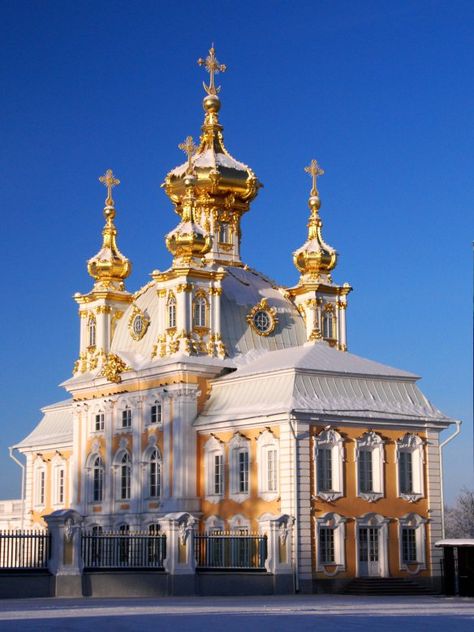 Russian Interiors, Architecture Classic, Church Pictures, Russian Architecture, Cathedral Architecture, Sacred Architecture, Religious Architecture, European Architecture, Scenic Photography